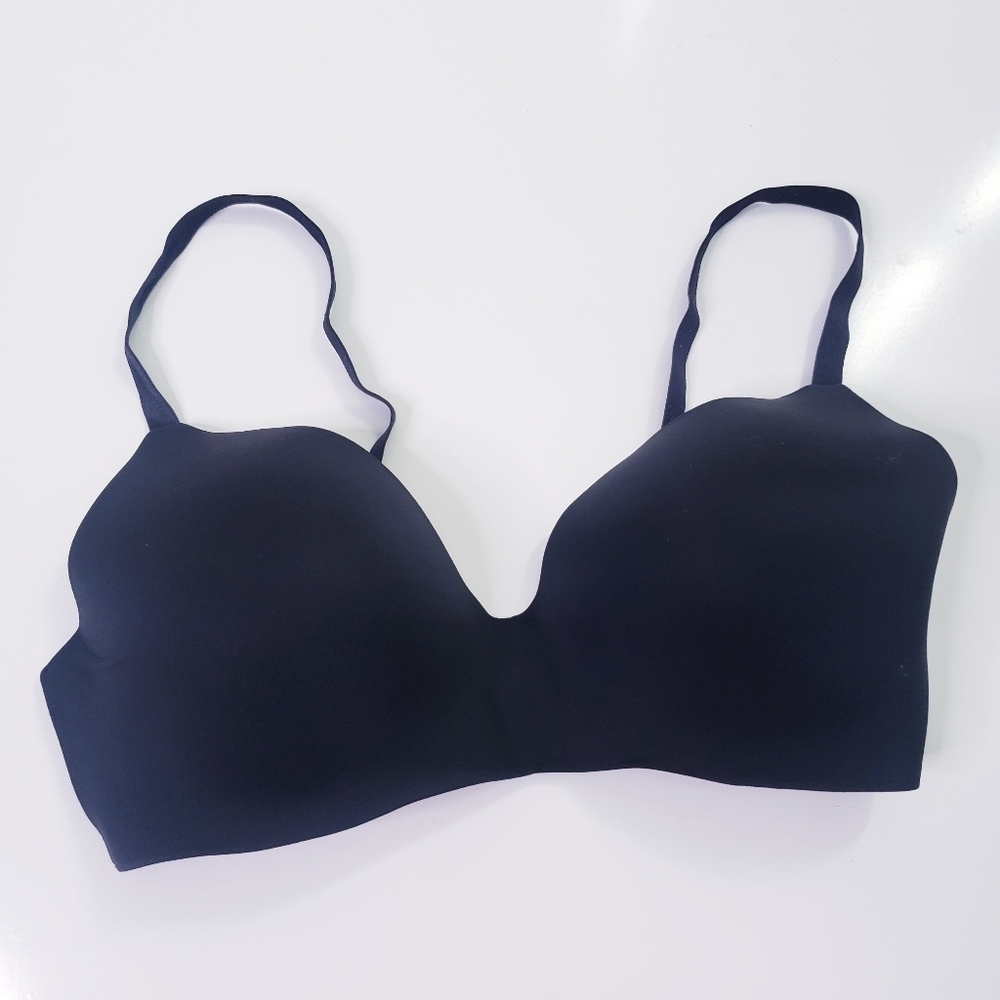 Victoria's Secret T-Shirt Lightly Lined Wireless Bra